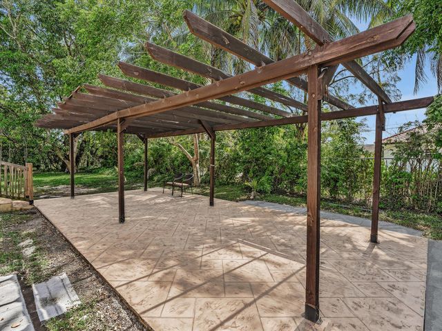 4400 W BROWARD Boulevard, Plantation, FL 33317