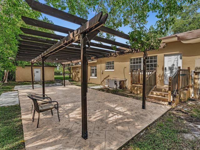 4400 W BROWARD Boulevard, Plantation, FL 33317