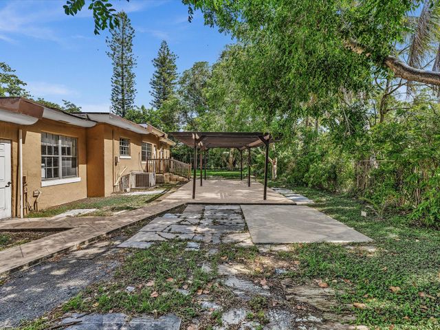 4400 W BROWARD Boulevard, Plantation, FL 33317