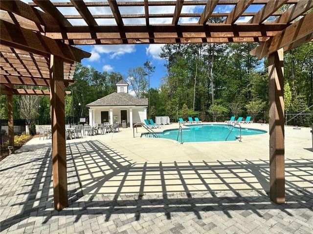 529 Clover Lane, Alpharetta, GA 30009