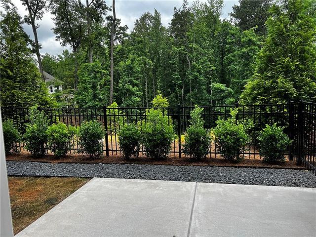 529 Clover Lane, Alpharetta, GA 30009