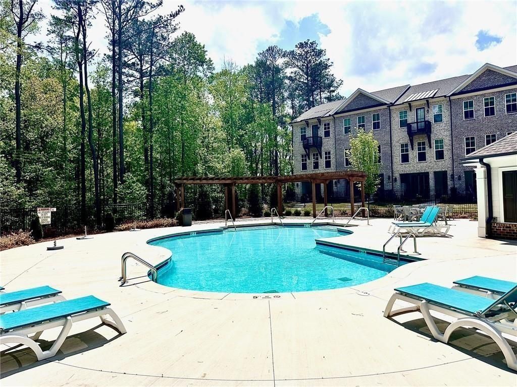 529 Clover Lane, Alpharetta, GA 30009