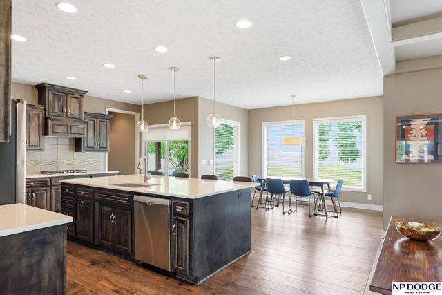 10103 S 125 Street, Papillion, NE 68046