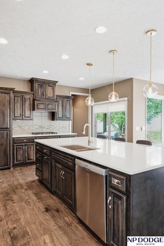 10103 S 125 Street, Papillion, NE 68046
