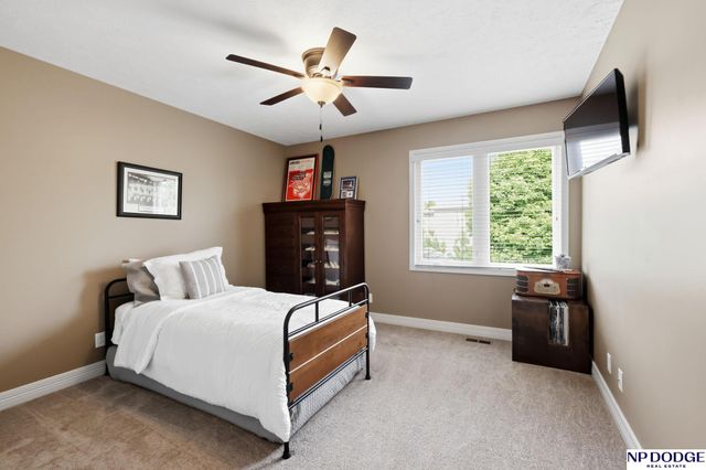 10103 S 125 Street, Papillion, NE 68046