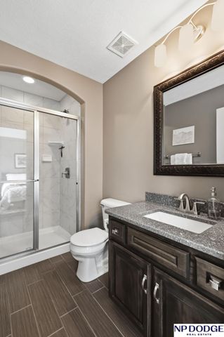 10103 S 125 Street, Papillion, NE 68046