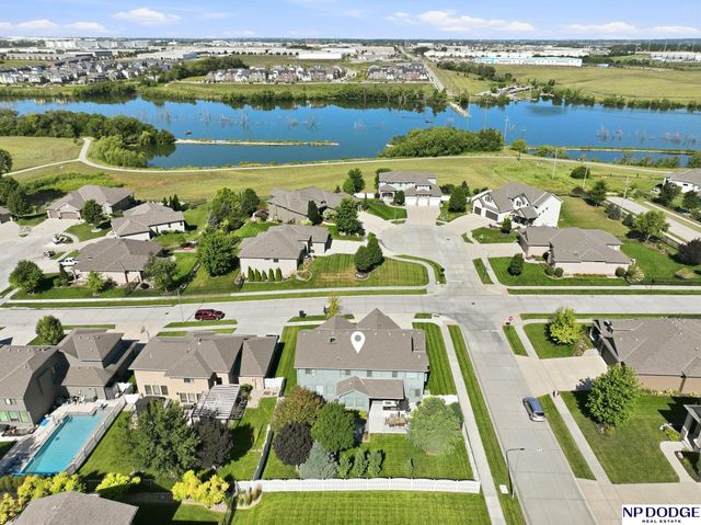 10103 S 125 Street, Papillion, NE 68046