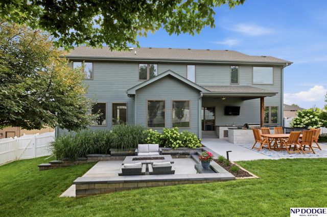 10103 S 125 Street, Papillion, NE 68046