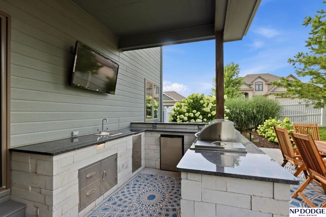 10103 S 125 Street, Papillion, NE 68046