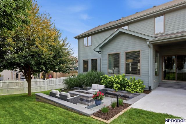 10103 S 125 Street, Papillion, NE 68046