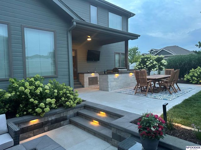 10103 S 125 Street, Papillion, NE 68046