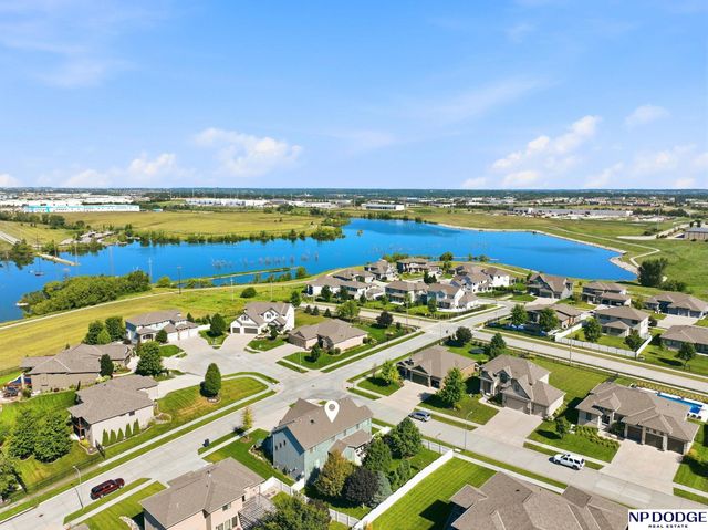 10103 S 125 Street, Papillion, NE 68046