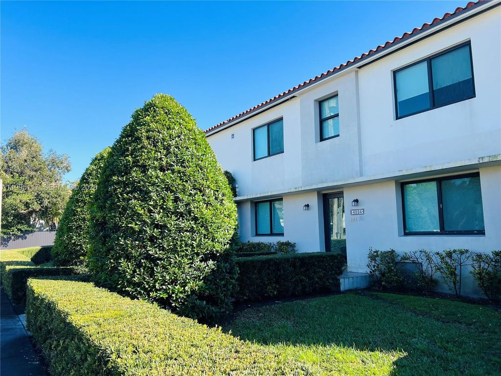 1440 SW 42nd St 4, Miami, FL 33134