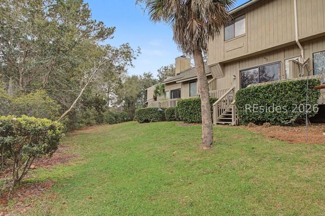 5 Gum Tree Rd Apt L11, Hilton Head Island, SC 29926