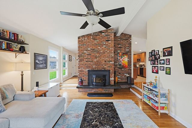 67 Handy St, Attleboro, MA 02703