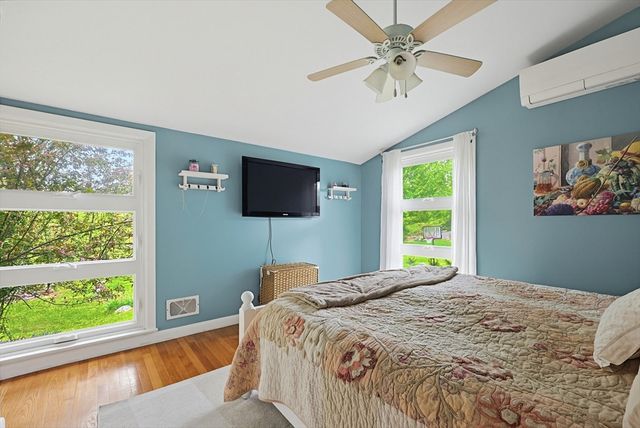 67 Handy St, Attleboro, MA 02703