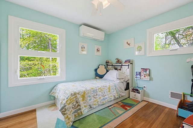 67 Handy St, Attleboro, MA 02703