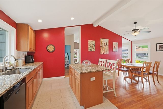 67 Handy St, Attleboro, MA 02703