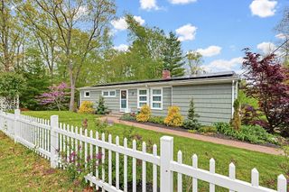 67 Handy St, Attleboro, MA 02703