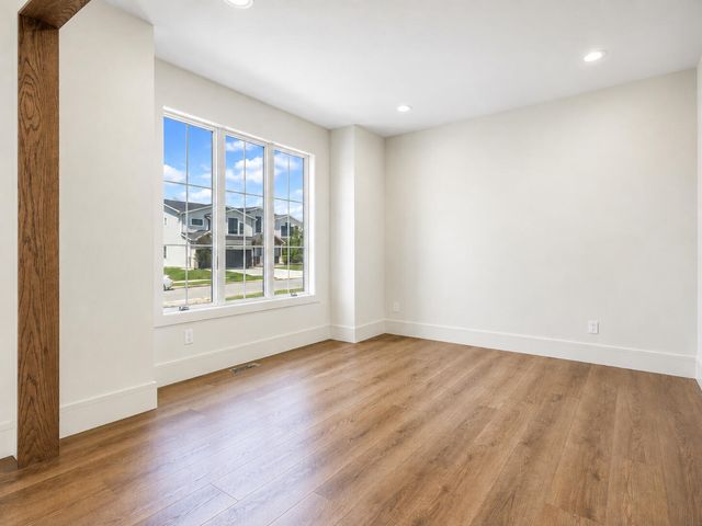 13063 Spirea Avenue, St. John, IN 46373