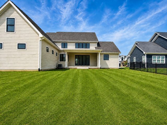 13063 Spirea Avenue, St. John, IN 46373