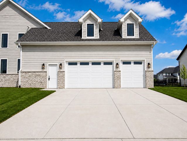13063 Spirea Avenue, St. John, IN 46373