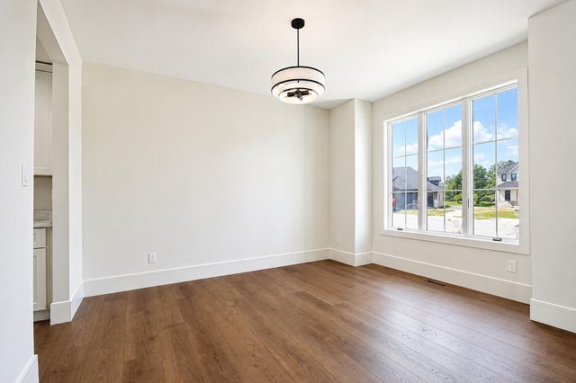 13063 Spirea Avenue, St. John, IN 46373