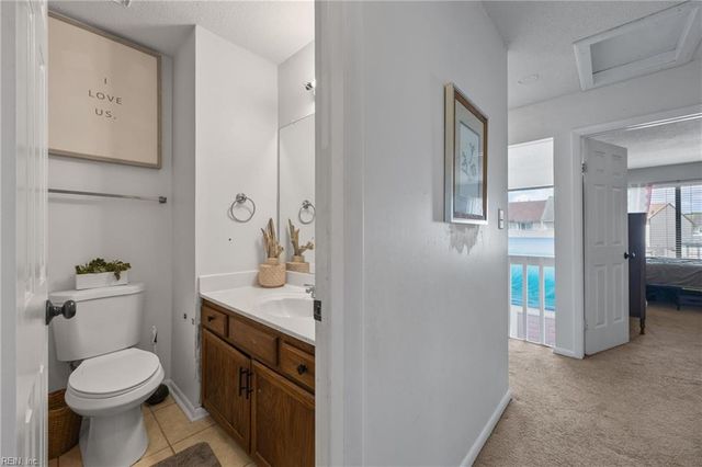 774 Quesnel DR, Virginia Beach, VA 23454