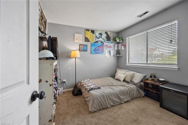 774 Quesnel DR, Virginia Beach, VA 23454