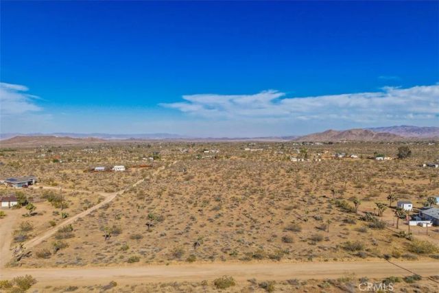 3161 Warren Vista, Yucca Valley, CA 92284