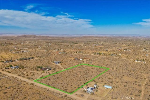 3161 Warren Vista, Yucca Valley, CA 92284