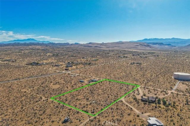 3161 Warren Vista, Yucca Valley, CA 92284