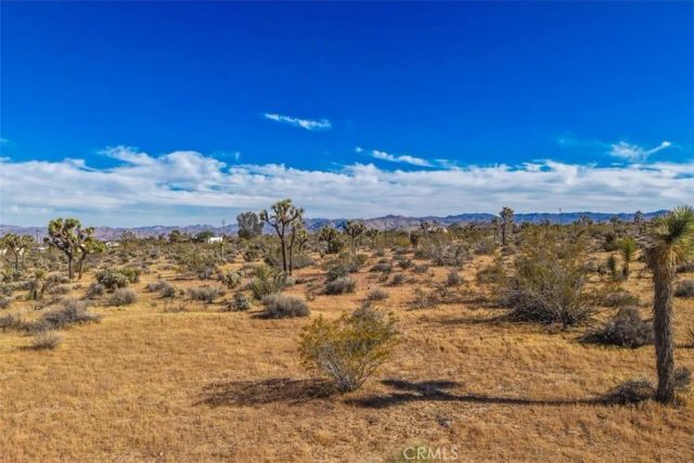 3161 Warren Vista, Yucca Valley, CA 92284