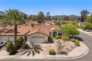 11821 Calle Parral, San Diego, CA 92128