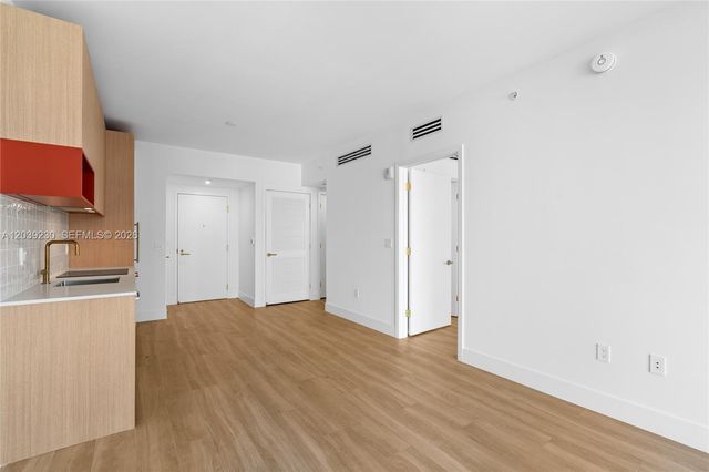 90 NE 32nd Street 1009, Miami, FL 33127