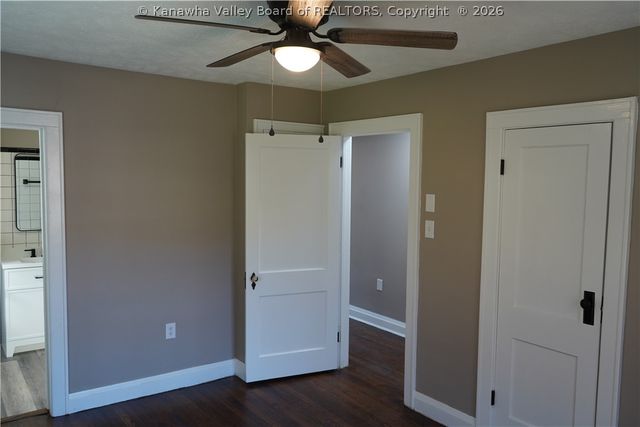 198 Nighbert Avenue, Logan, WV 25601