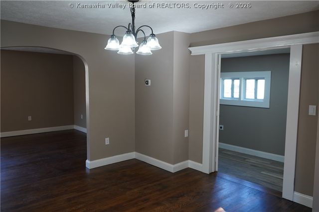 198 Nighbert Avenue, Logan, WV 25601