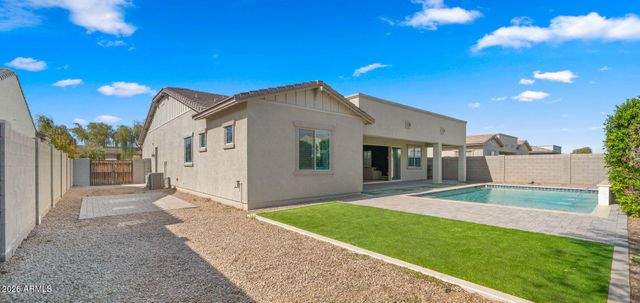2083 S Emerson Street, Chandler, AZ 85286
