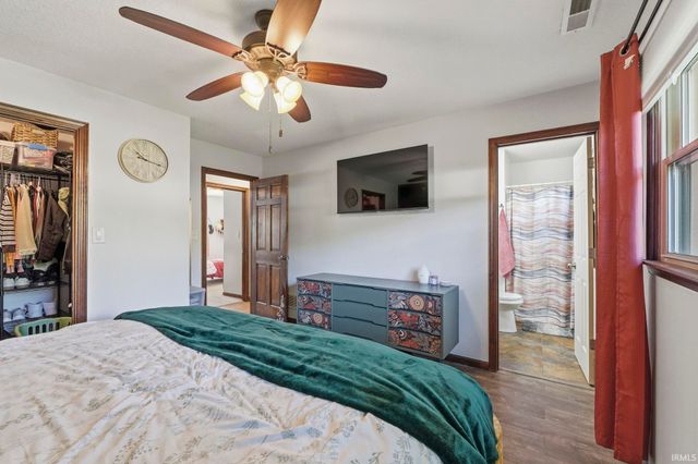 6911 Wolfsboro Lane, Fort Wayne, IN 46835