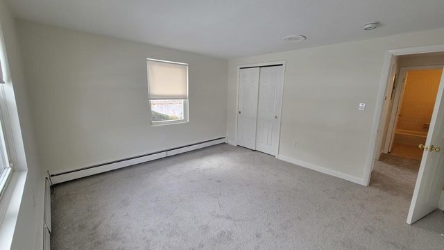 6 Whitman Rd 6, Waltham, MA 02453