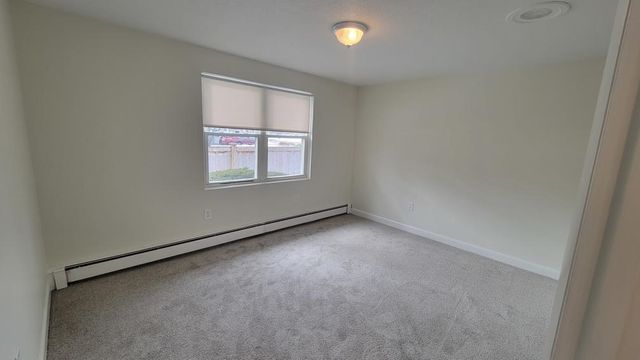 6 Whitman Rd 6, Waltham, MA 02453