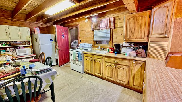 8110 W County Road 350 S, Medora, IN 47260