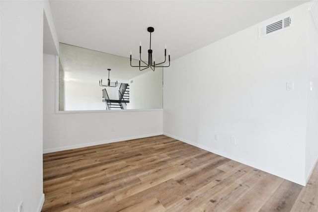 2823 Cambridge Lane, Houston, TX 77459