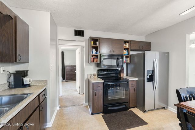 3309 Warson Ct, Jeffersontown, KY 40299