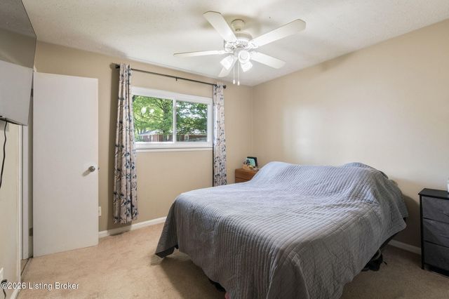 3309 Warson Ct, Jeffersontown, KY 40299
