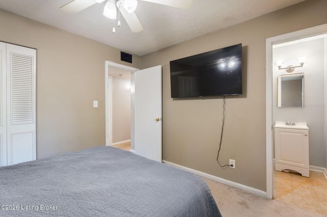 3309 Warson Ct, Jeffersontown, KY 40299