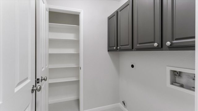 16895 Bob White, Conroe, TX 77385