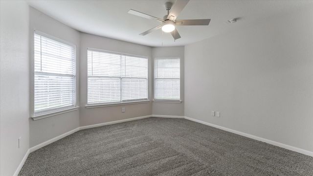 16895 Bob White, Conroe, TX 77385