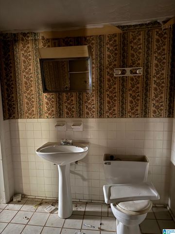 1811 COOPER AVENUE, Anniston, AL 36201