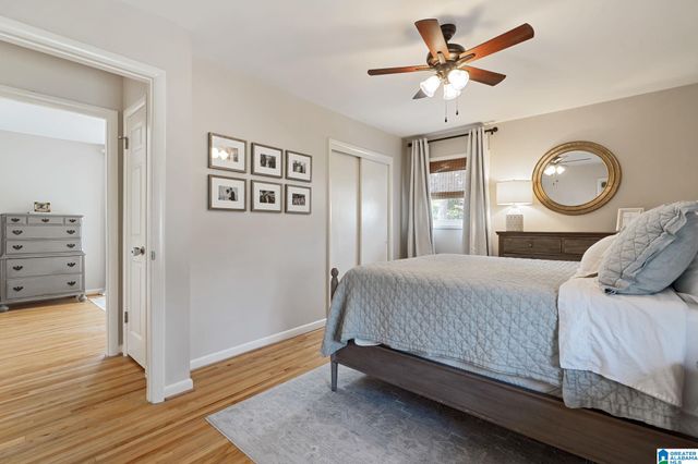 1140 REGENT DRIVE, Hoover, AL 35226